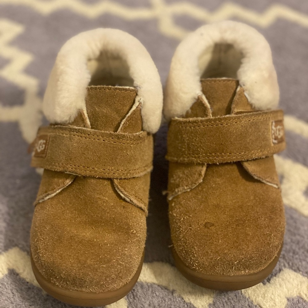 Kids Ugg shoes with rubber soles
